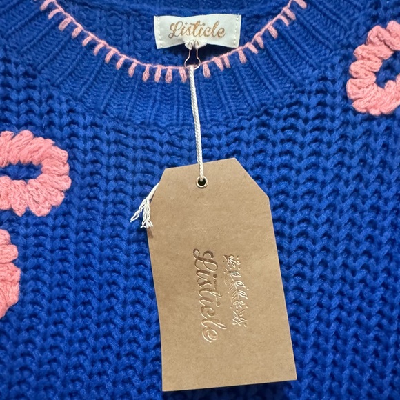 Listicle - Royal Blue Knit sweater with Coral knit Flowers - NWT - size M - Picture 7 of 10